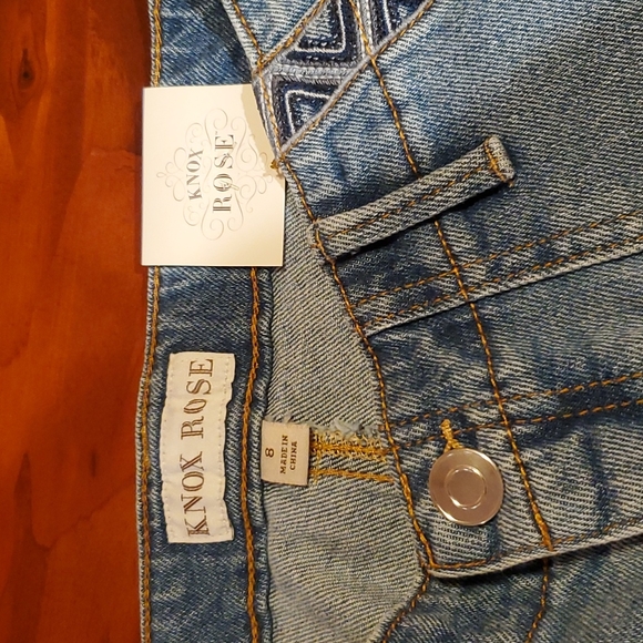 KNOX ROSE.. - Picture 4 of 6